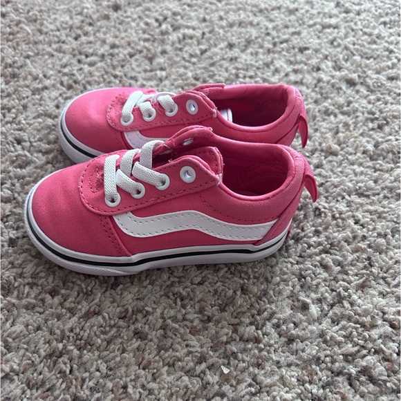Toddler Vans - Picture 2 of 4
